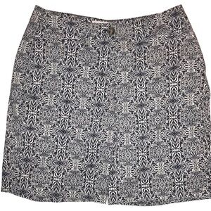 Kim Rogers Bermuda Walking Shorts Woman’s Size 10 Blue White